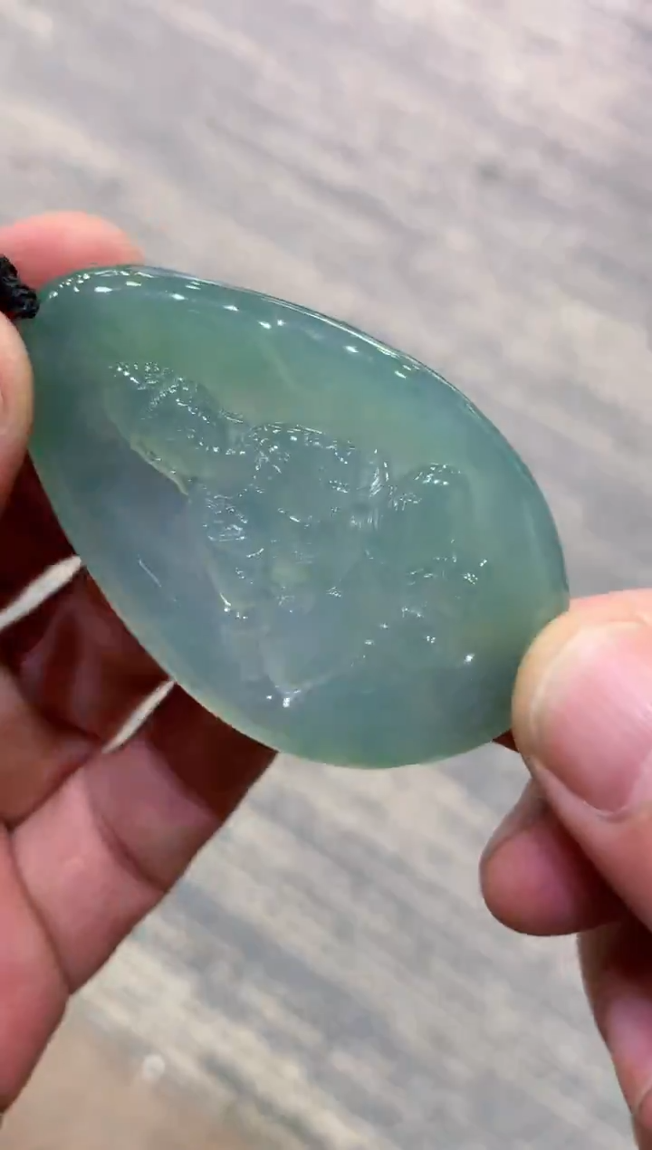 颈饰未镶嵌翡翠天然A货翡翠