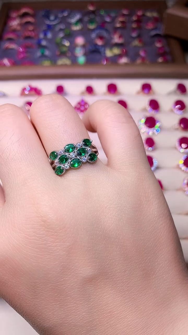 【闪购商品】祖母绿戒指银S925镶嵌...