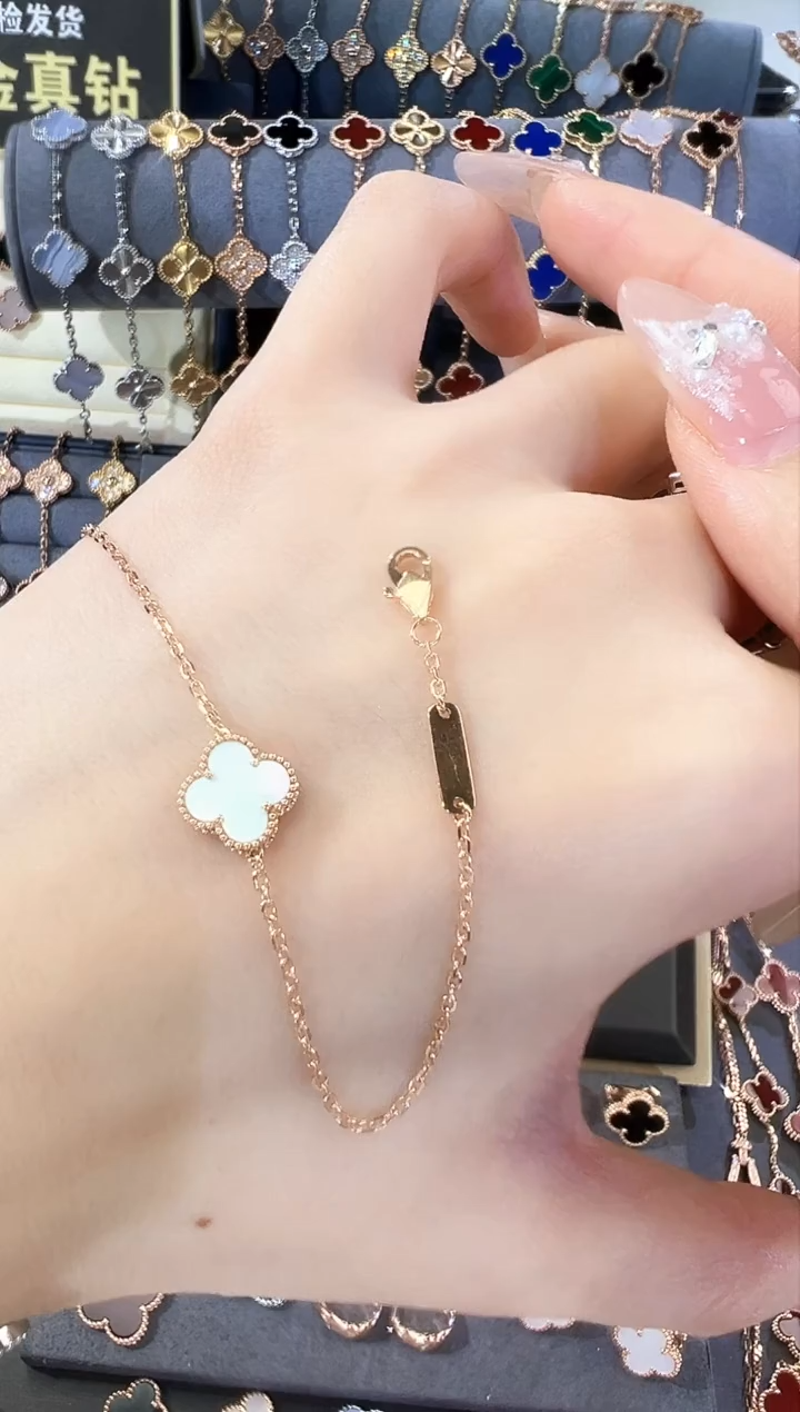 【闪购商品】贝壳（贝母）手链18K金镶嵌手链