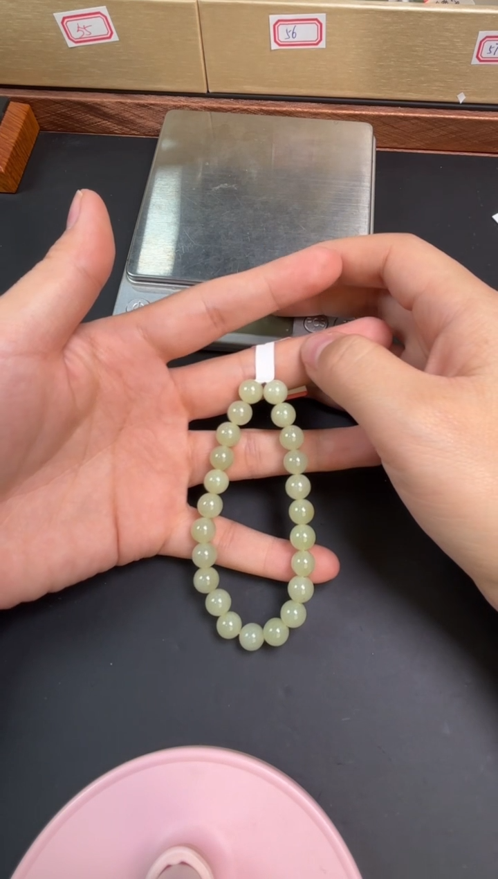 【闪购商品】和田玉手串未镶嵌若羌微色差卡8