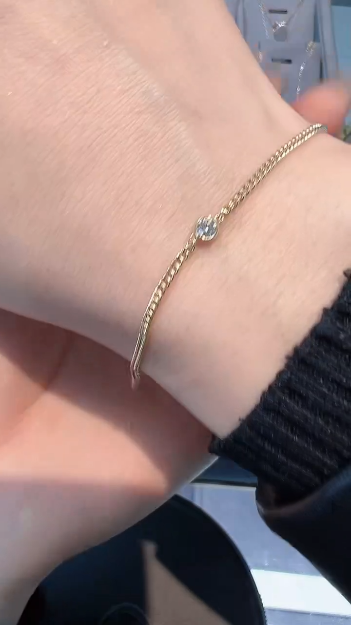 【闪购商品】钻石手链18K金镶嵌手链