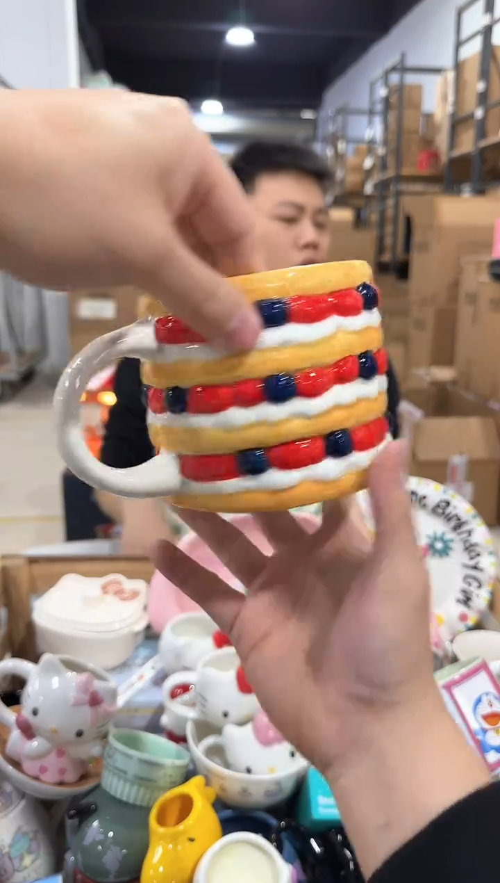 瓷片千层蛋糕水杯