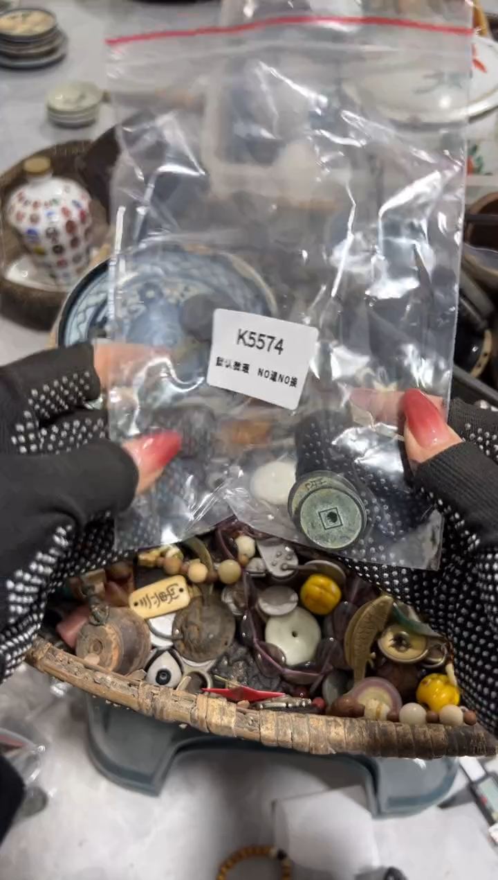 快****?秒拍秒付闪购瓷铜摆件