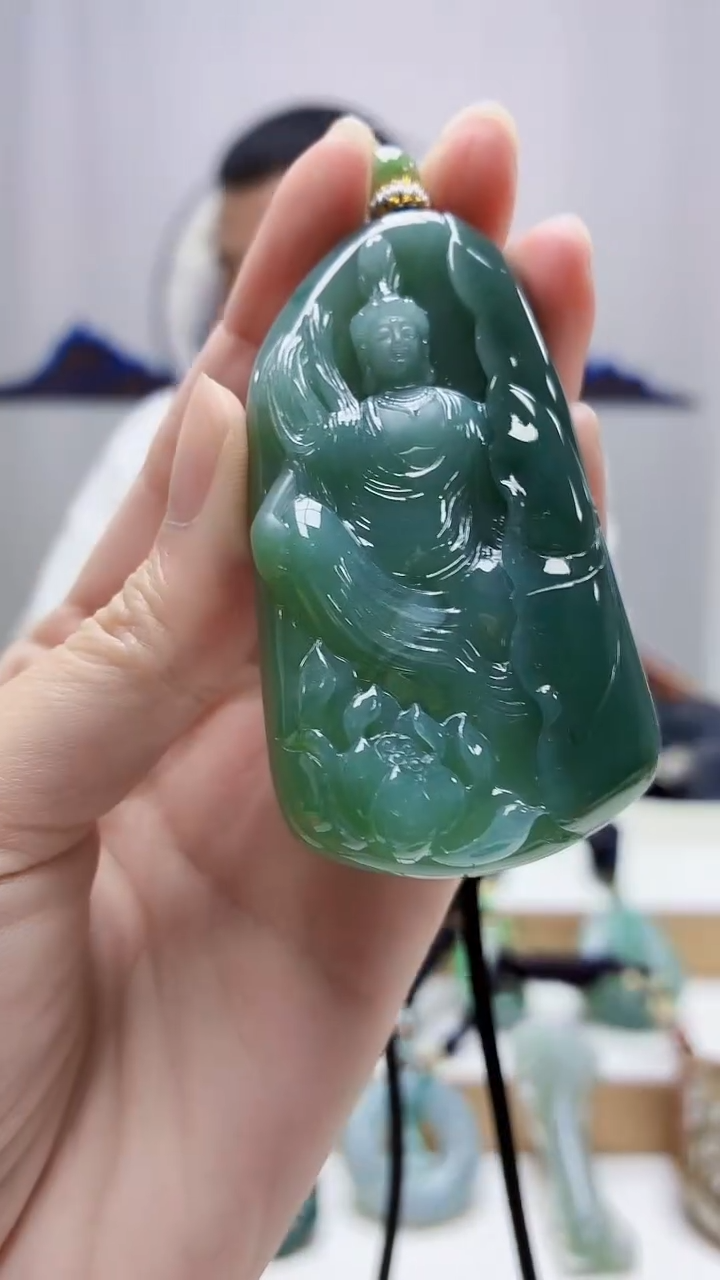 未镶嵌定制翡翠4898zm-毛货挂件118观音