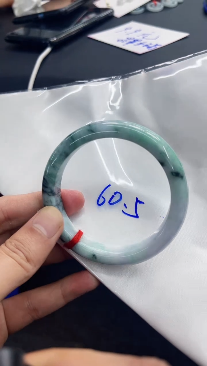 【闪购商品】翡翠手镯未镶嵌1天然缅甸翡翠A货手镯