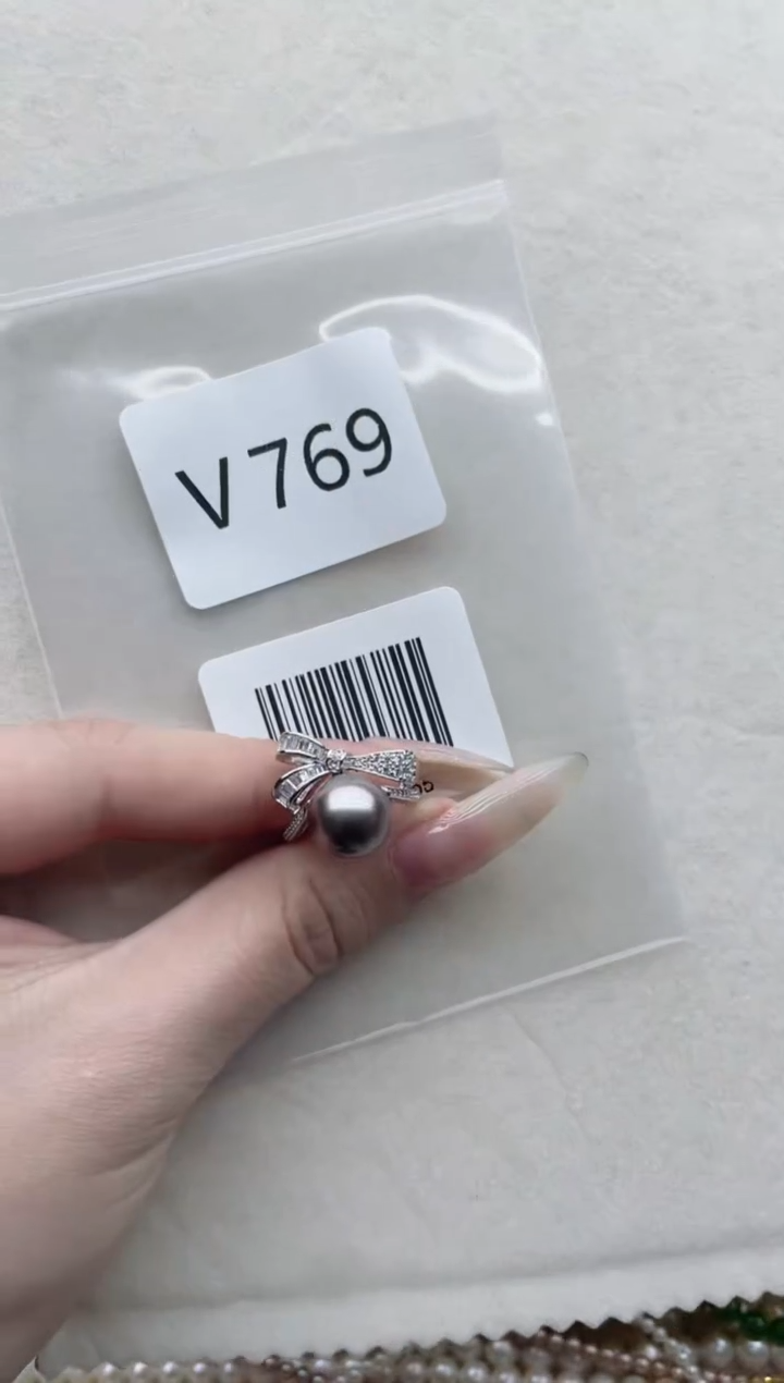 【闪购商品】海水珍珠戒指18K金镶嵌V769