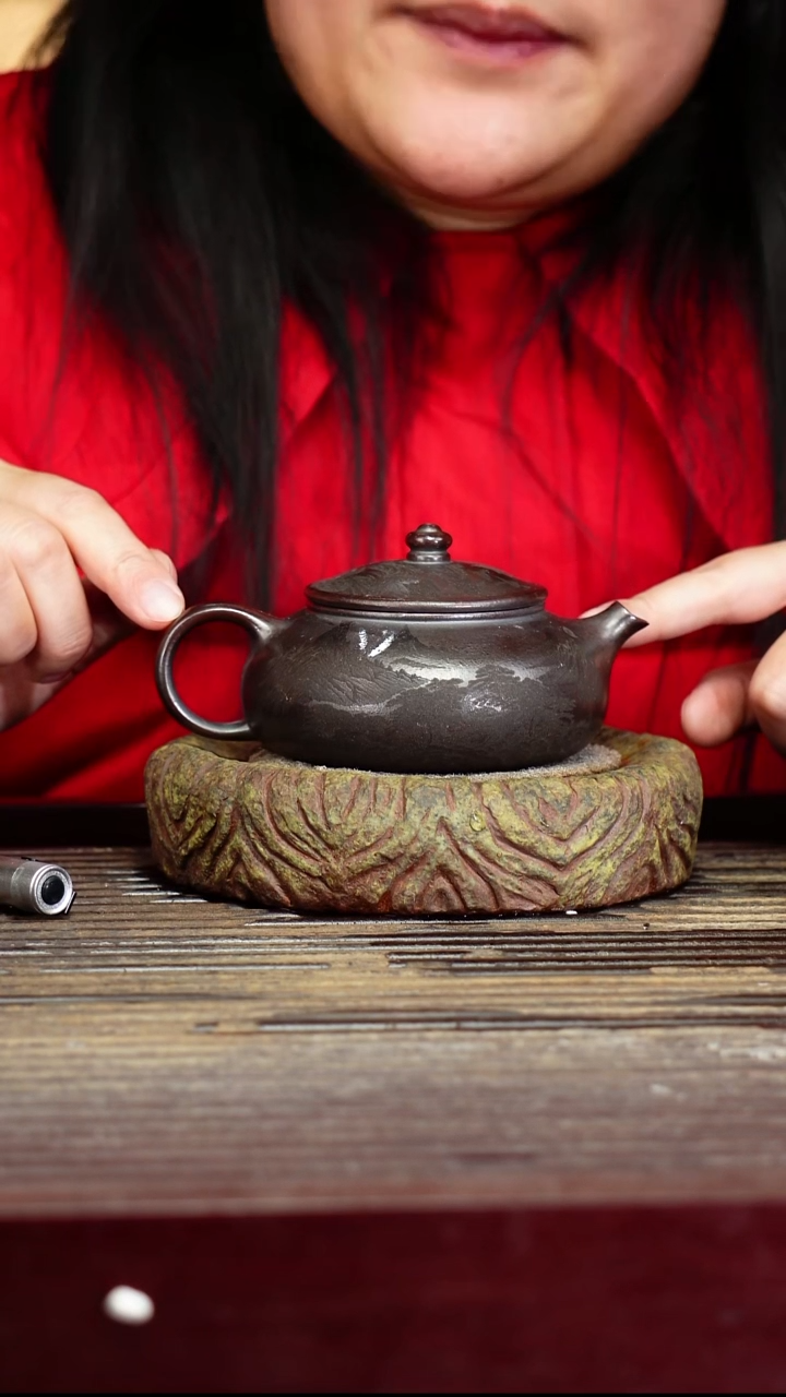 宜兴原矿紫砂壶茶壶宜兴原矿紫砂壶茶壶180C