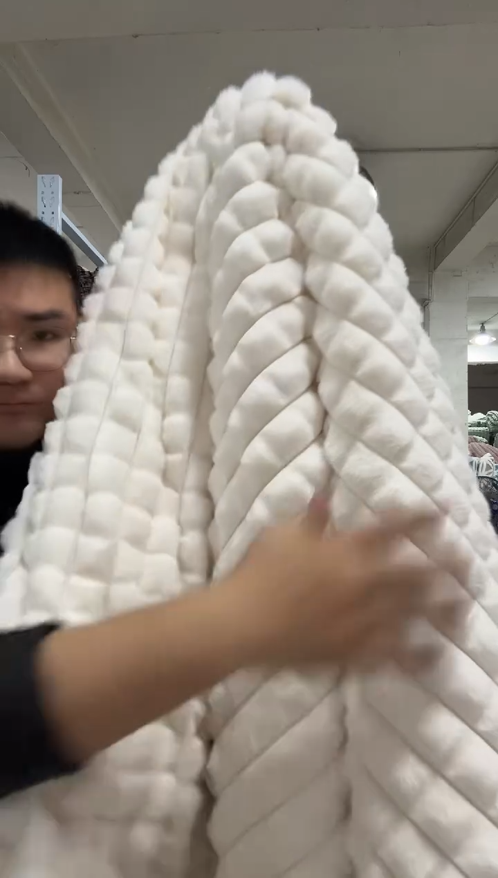 兔毛【高货兔兔被2x2.3米】外贸原单毛毯拍完现场打开看