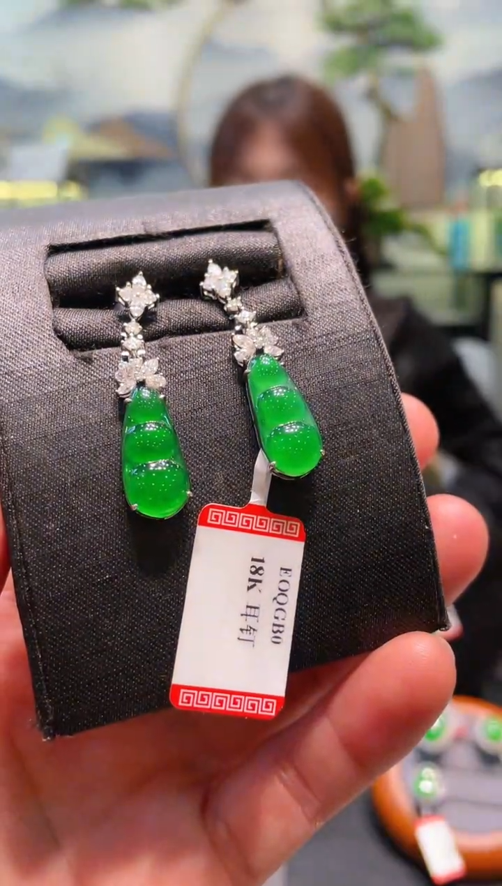 【闪购商品】翡翠颈饰18K金镶嵌A91耳钉