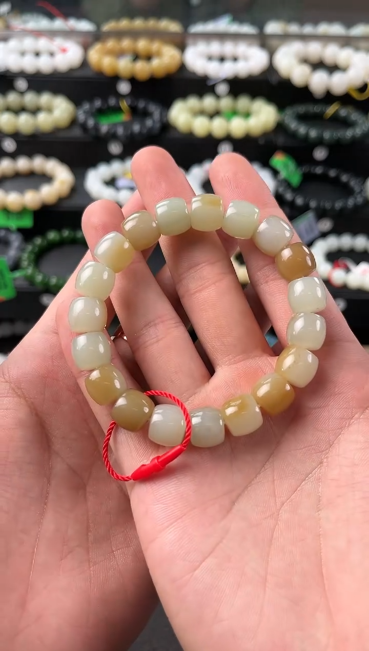 【闪购商品】和田玉手串未镶嵌且末金山糖青白直切手串卡11微色差