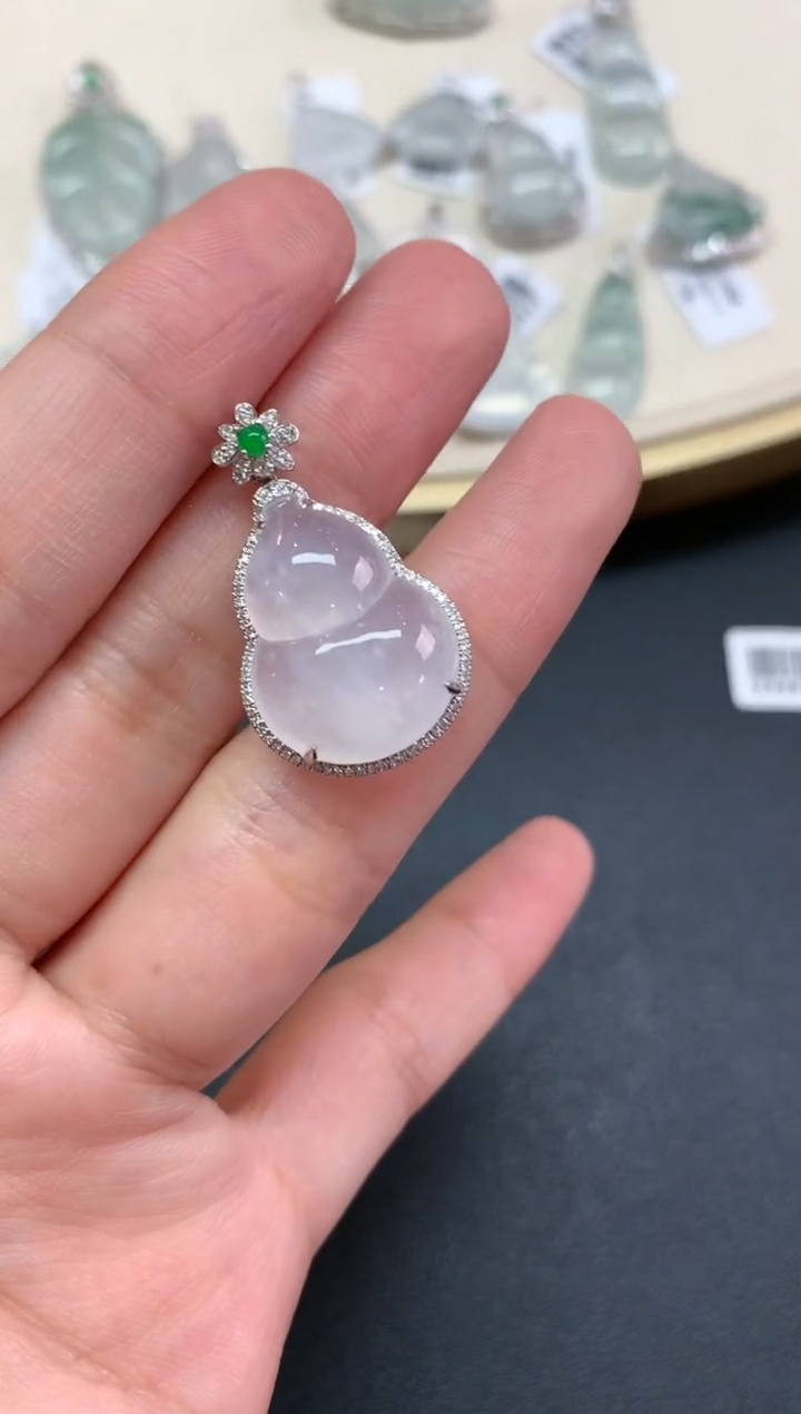【闪购商品】翡翠吊坠(不含链)18K金镶嵌W200|4999