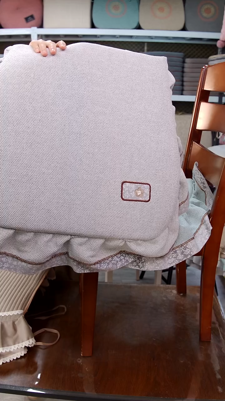 布大边雪尼—淡轻：大版灰色4个