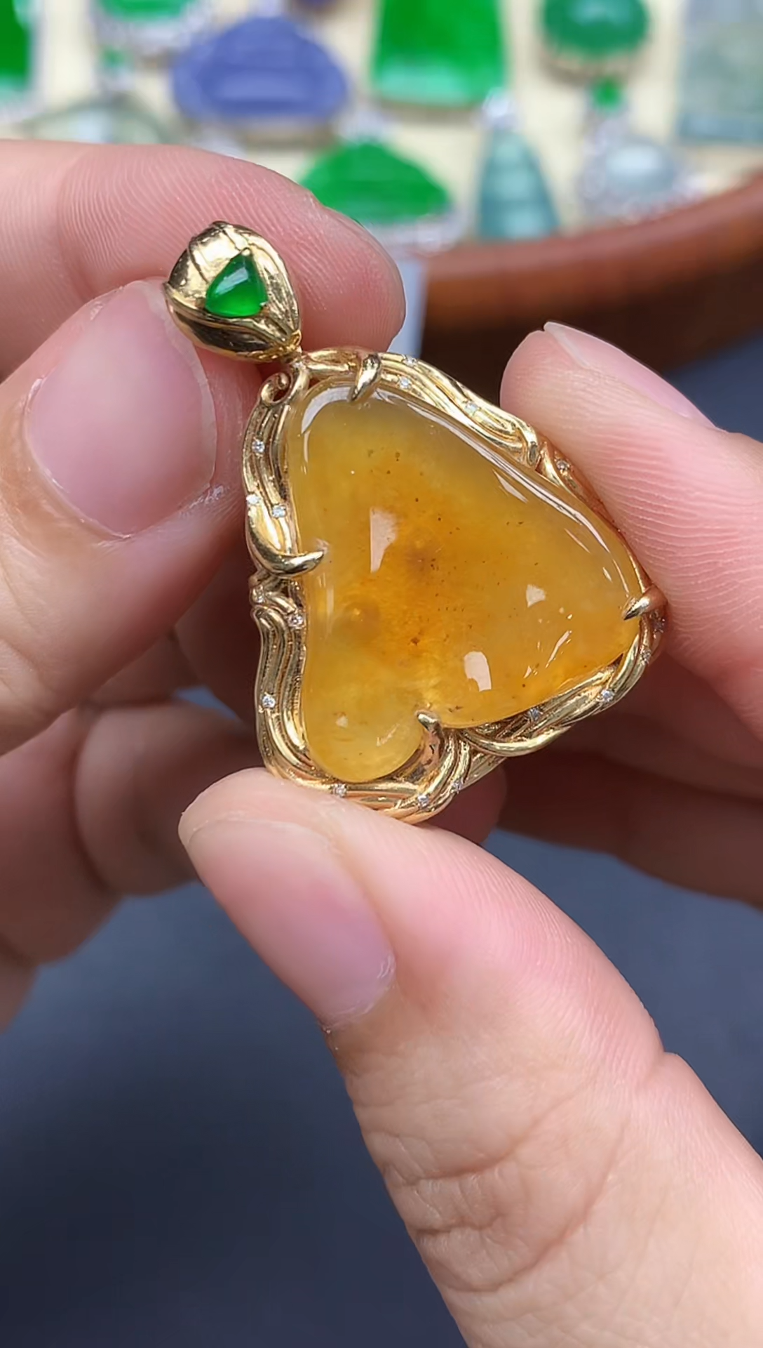 颈饰18K金镶嵌翡翠545-中国好珍宝