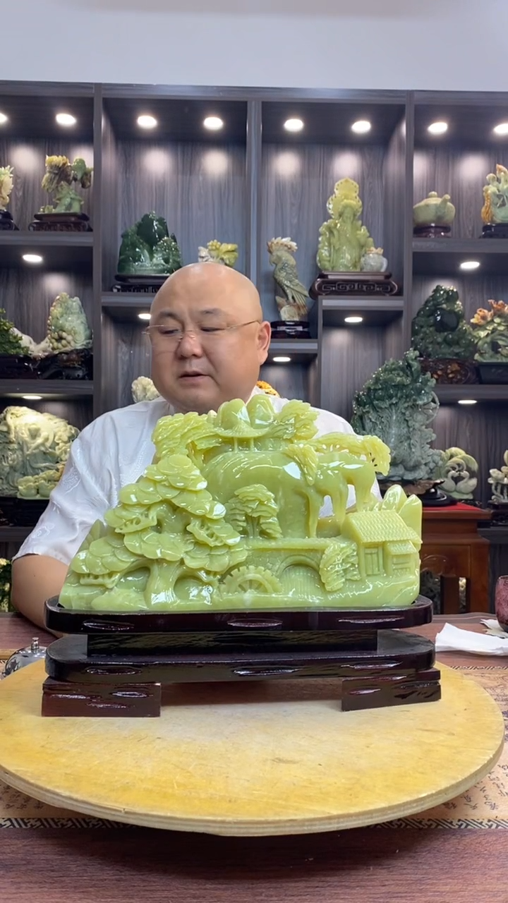 玉七**生 玉岫岩料手工雕刻摆件居家装饰送礼一物一图