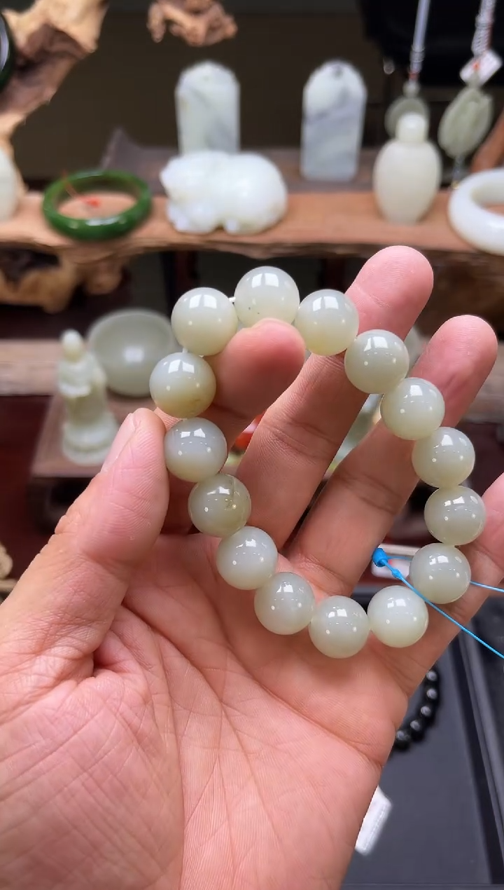 【闪购商品】和田玉手串未镶嵌卡14且末青白圆珠9003091