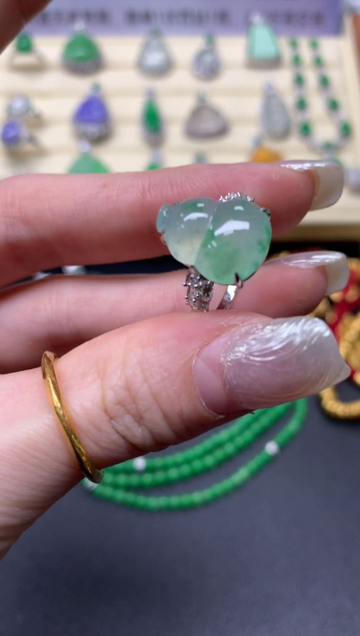 【闪购商品】翡翠戒指18K金镶嵌戒指|10300+1030