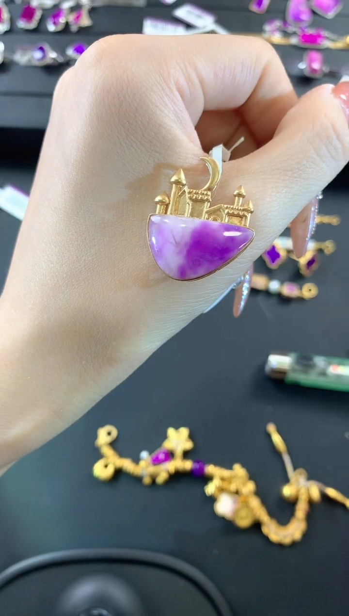 【闪购商品】苏纪石（舒俱来）.18K金镶嵌舒俱来吊坠