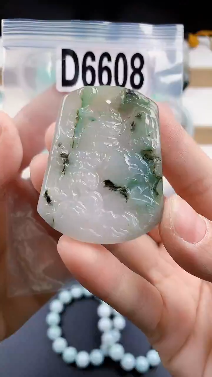 颈饰未镶嵌翡翠天然翡翠吊坠挂件