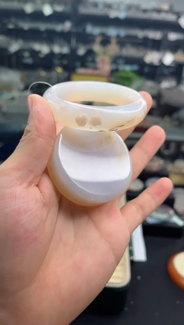 【闪购商品】石英质玉手镯未镶嵌57圈口（赠品镯心）3572148