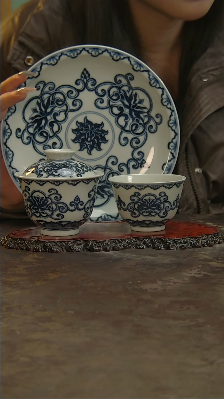 【闪购商品】青花手绘花卉套组