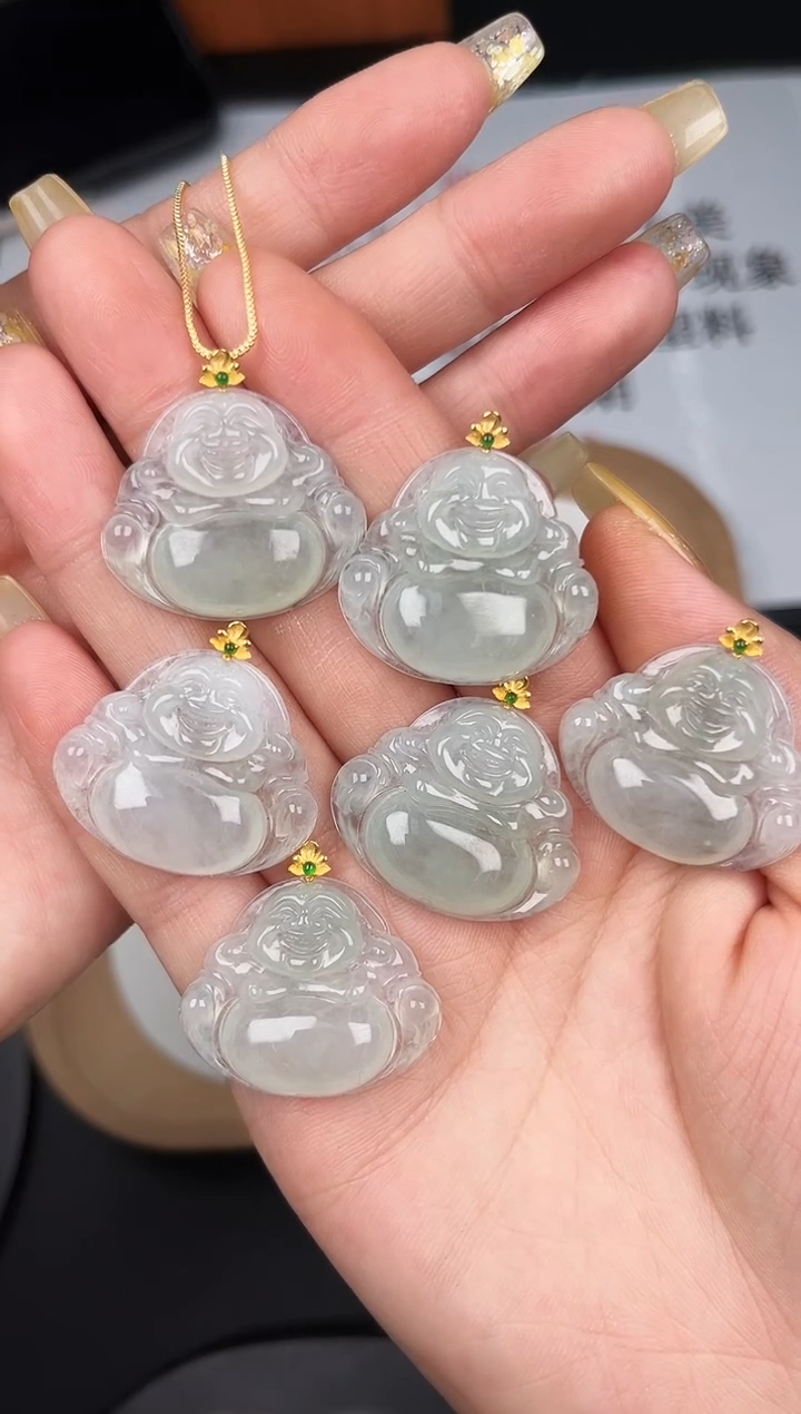 颈饰未镶嵌翡翠LH046高冰小佛（不含链）+多样性发其一