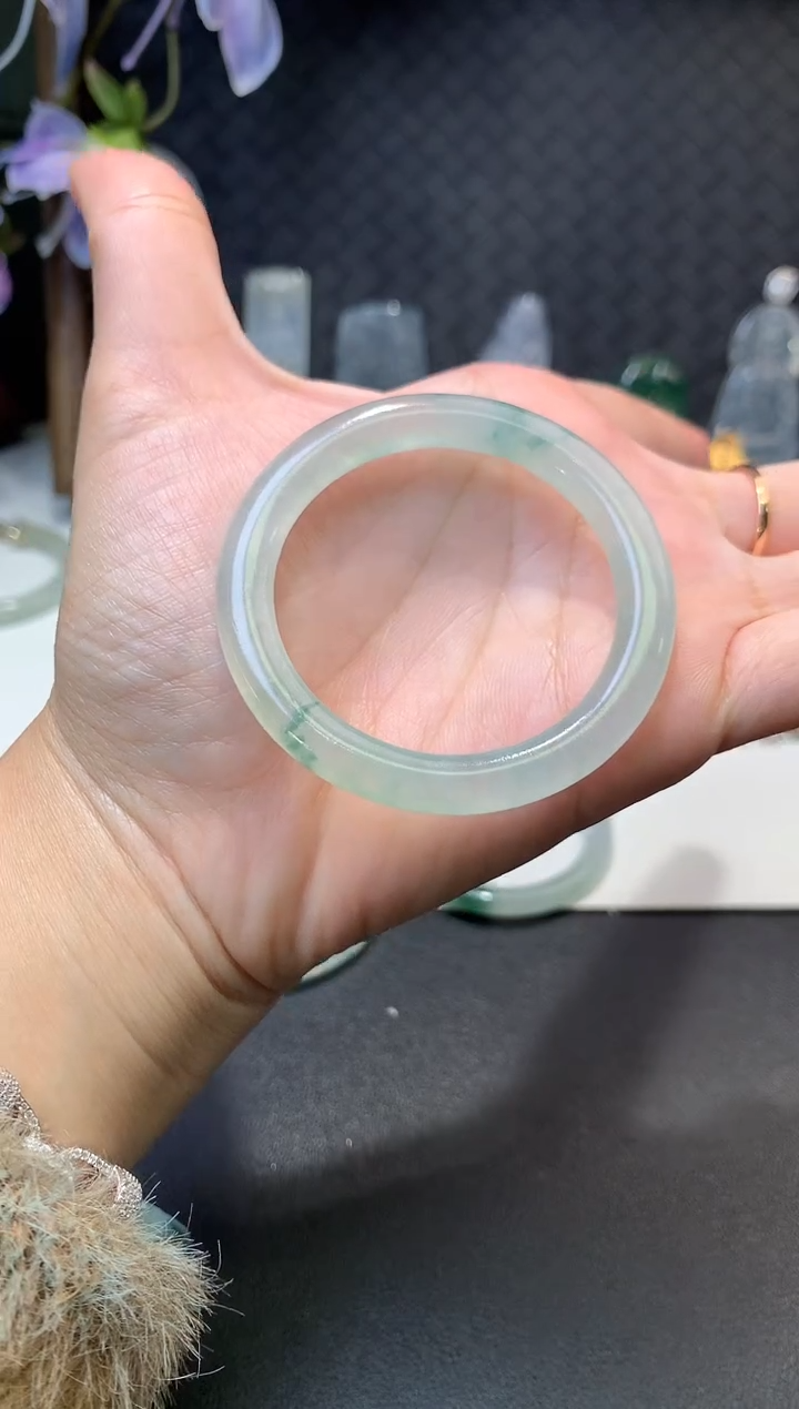 未镶嵌定制翡翠毛货
