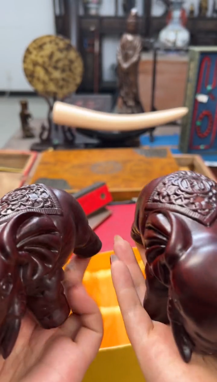 【闪购商品】檀香紫檀（小叶紫檀） ——————————————