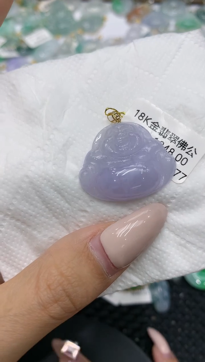 颈饰18K金镶嵌翡翠111111111111