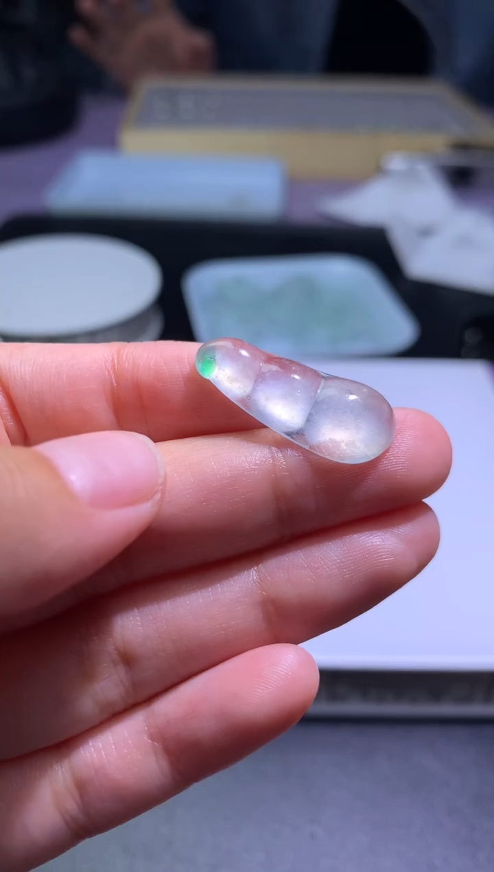 定制翡翠未镶嵌毛货