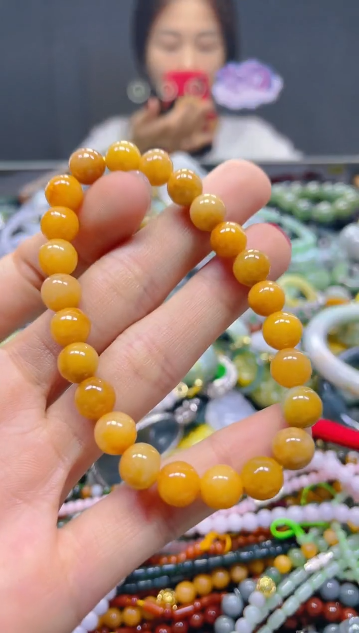颈饰未镶嵌翡翠8MM/T/翡翠A货，一件也是批发价