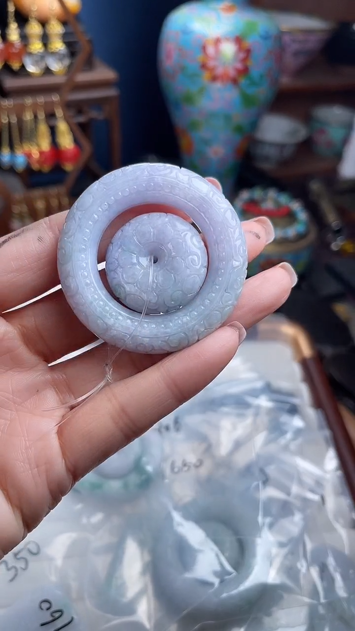 吊坠(赠链)未镶嵌翡翠哈*真，120103翡翠吊坠