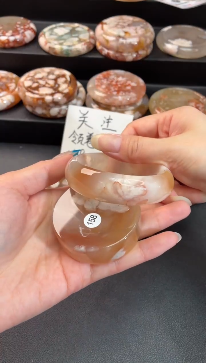 手镯玛瑙/玉髓未镶嵌石英质玉54圈53/54带(赠送镯心)