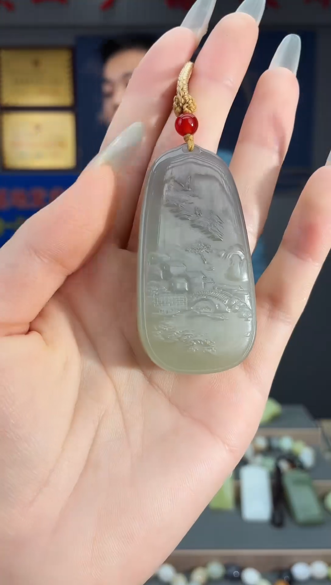 颈饰未镶嵌和田玉1