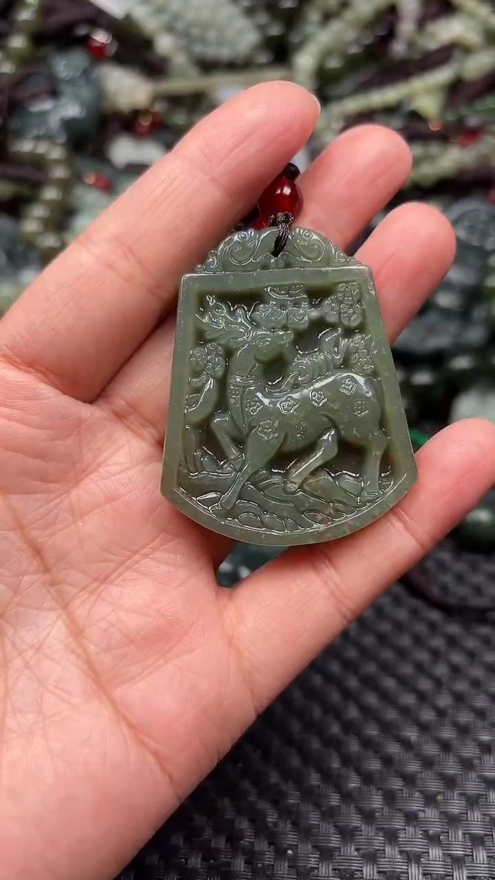 【闪购商品】和田玉颈饰未镶嵌1