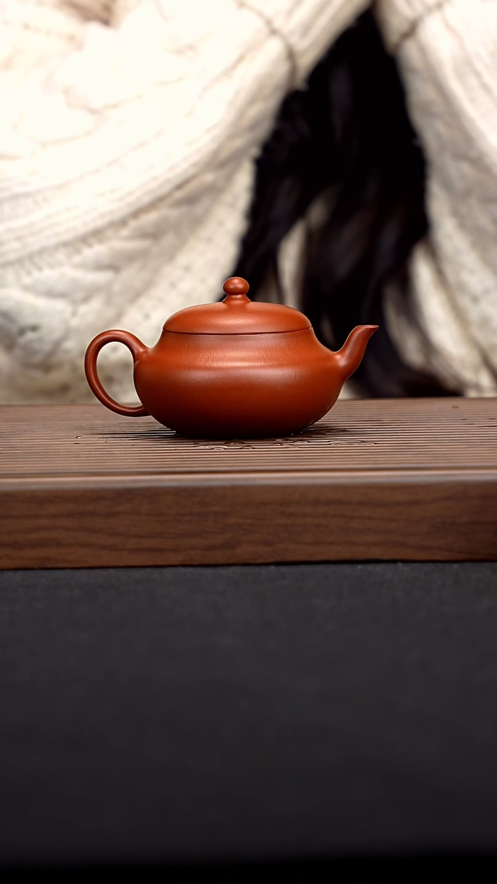 【闪购商品】全手朱泥扁灯 一物见春