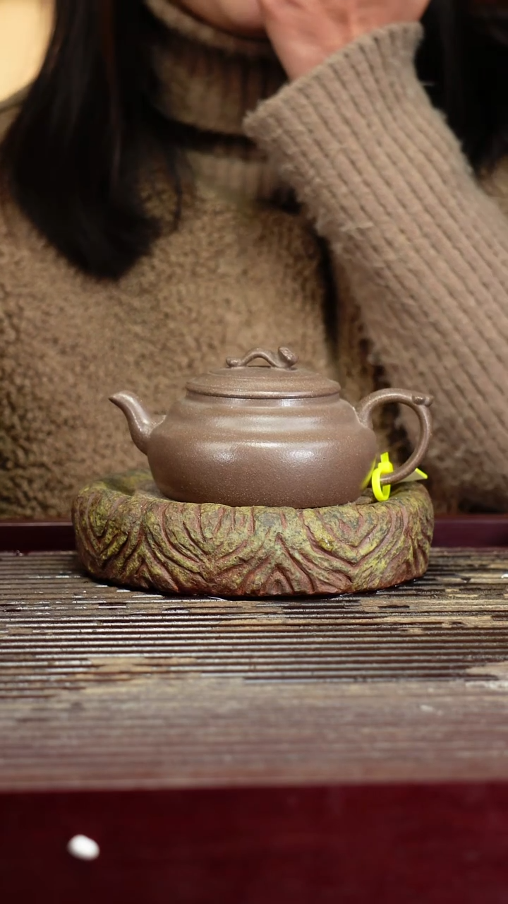 宜兴原矿紫砂壶茶壶宜兴原矿紫砂壶茶壶160C