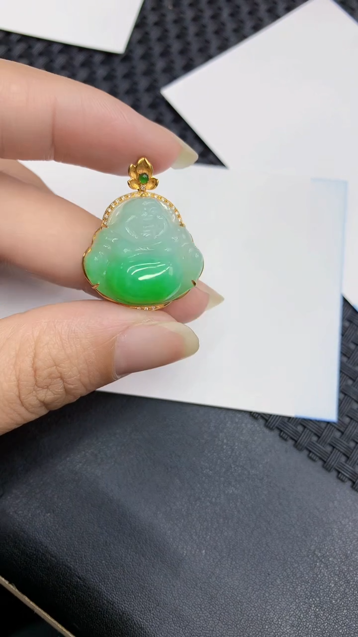 【闪购商品】翡翠颈饰18K金镶嵌            8