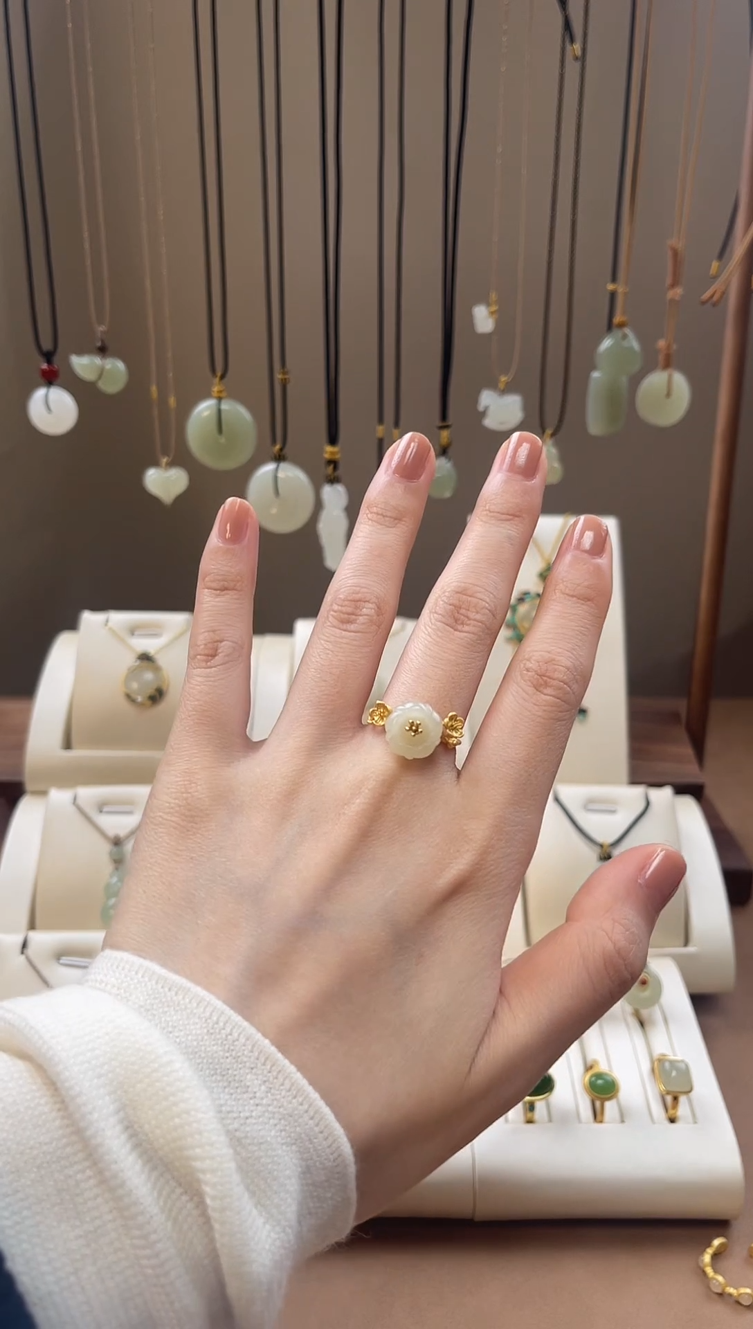 颈饰银S925镶嵌和田玉和田玉戒指