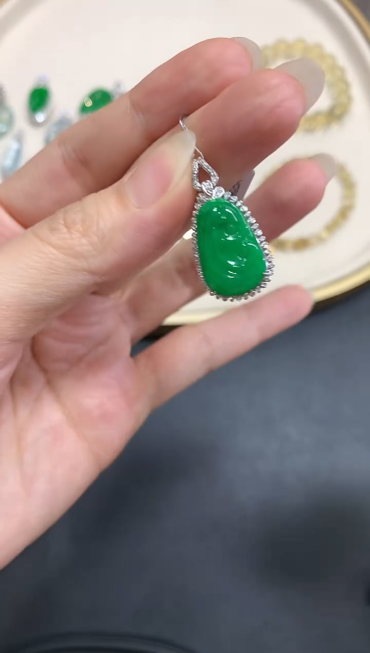 【闪购商品】翡翠吊坠(不含链)18K金镶嵌A713|8800