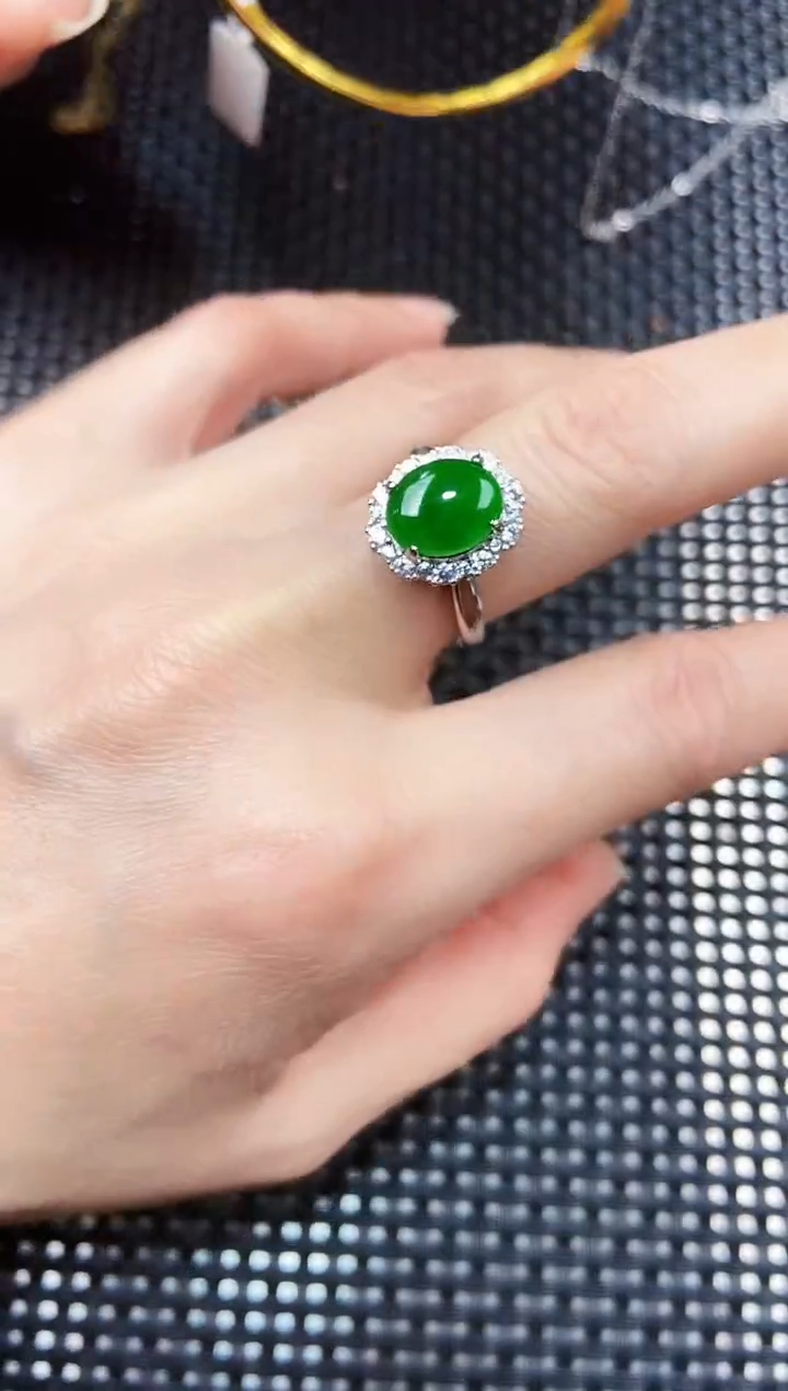 【闪购商品】翡翠戒指未镶嵌1111111111