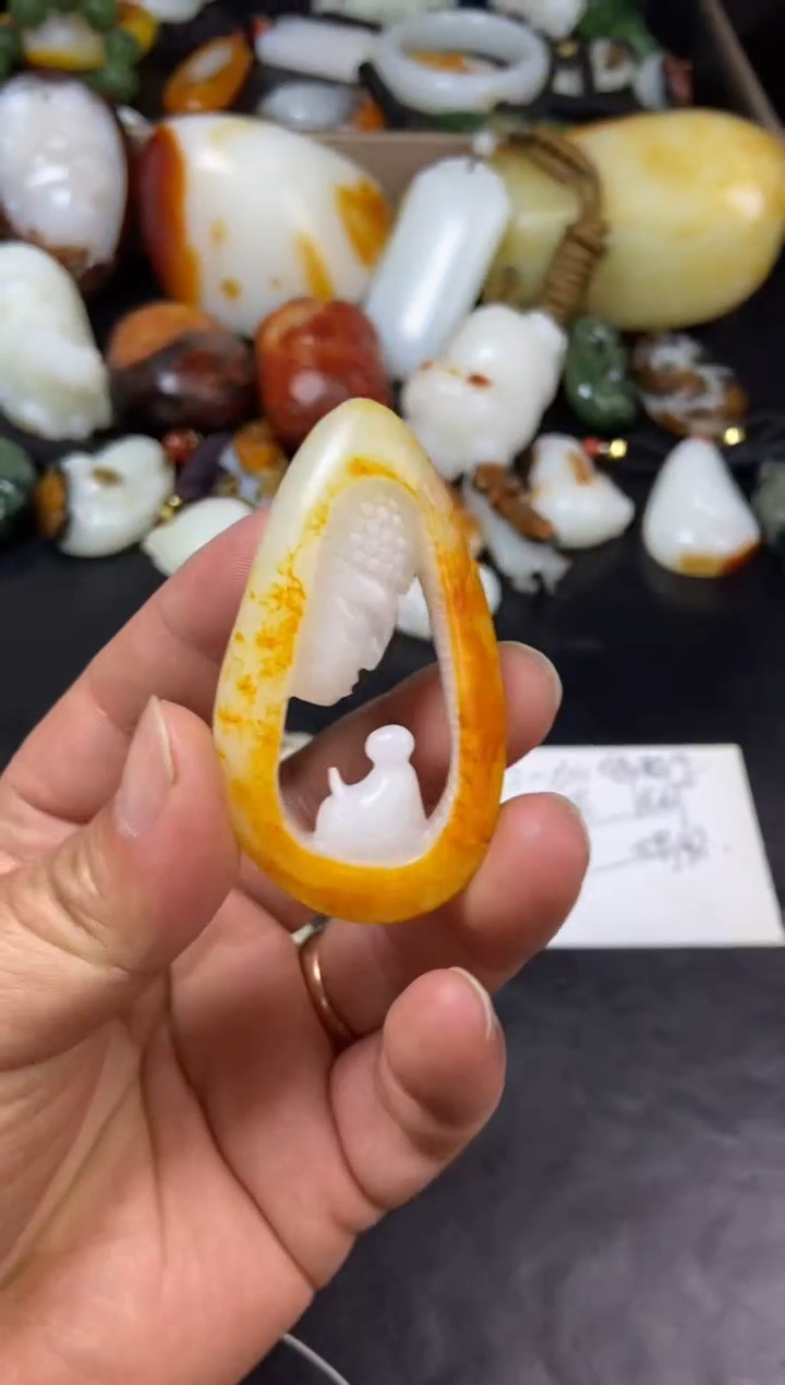 【闪购商品】和田玉（糖玉）挂件未镶嵌和田玉