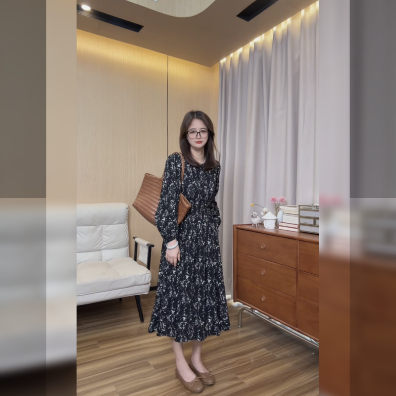 小个子黑色小碎花连衣裙长袖收腰显瘦复古法式裙子0102