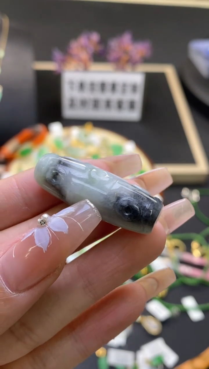 【闪购商品】翡翠颈饰未镶嵌净货15979