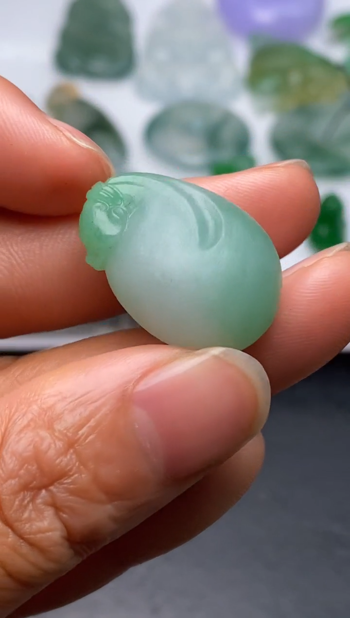 【闪购商品】定制翡翠未镶嵌翡翠毛货~