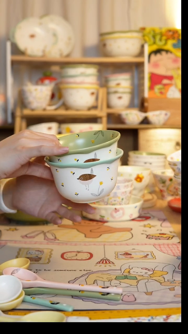 陶瓷鸟语花香蓝绿米饭碗