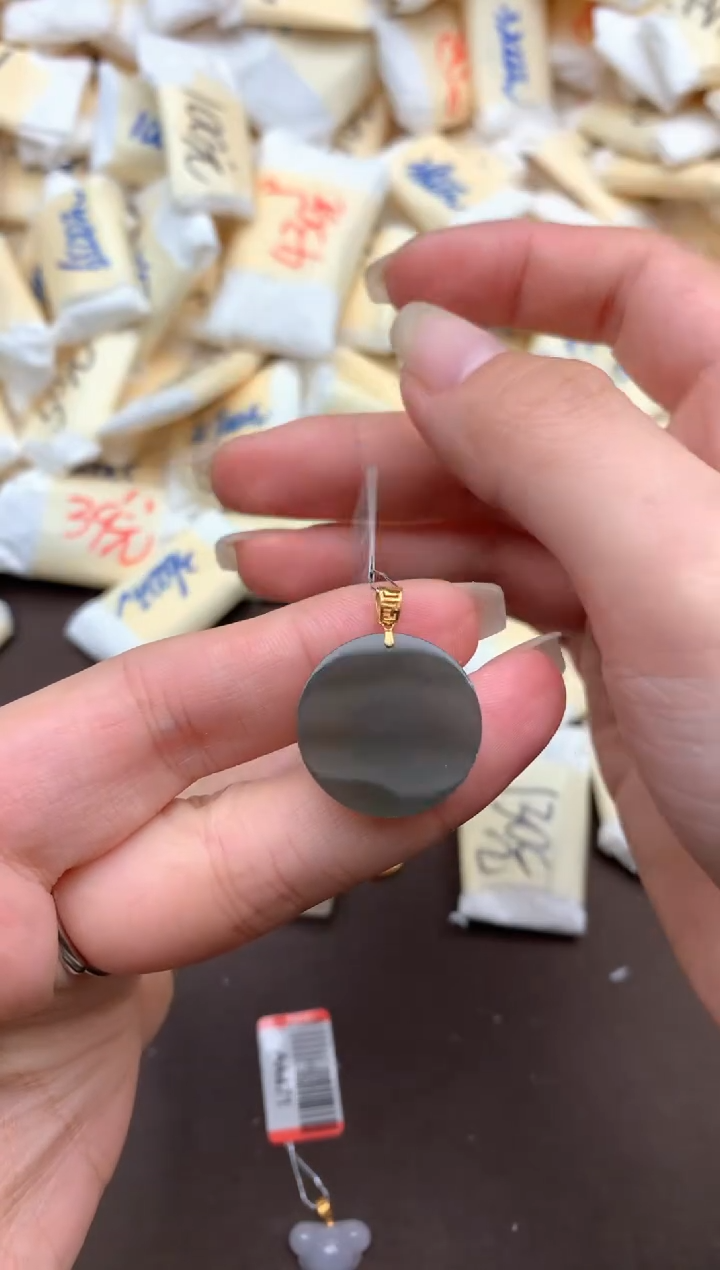 【闪购商品】翡翠挂件18K金镶嵌   一 