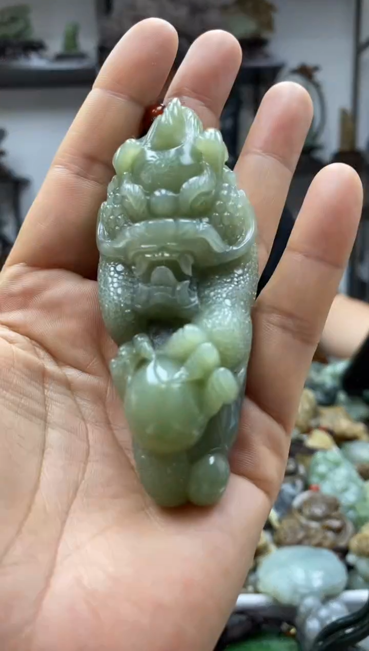 和田玉未镶嵌把件1