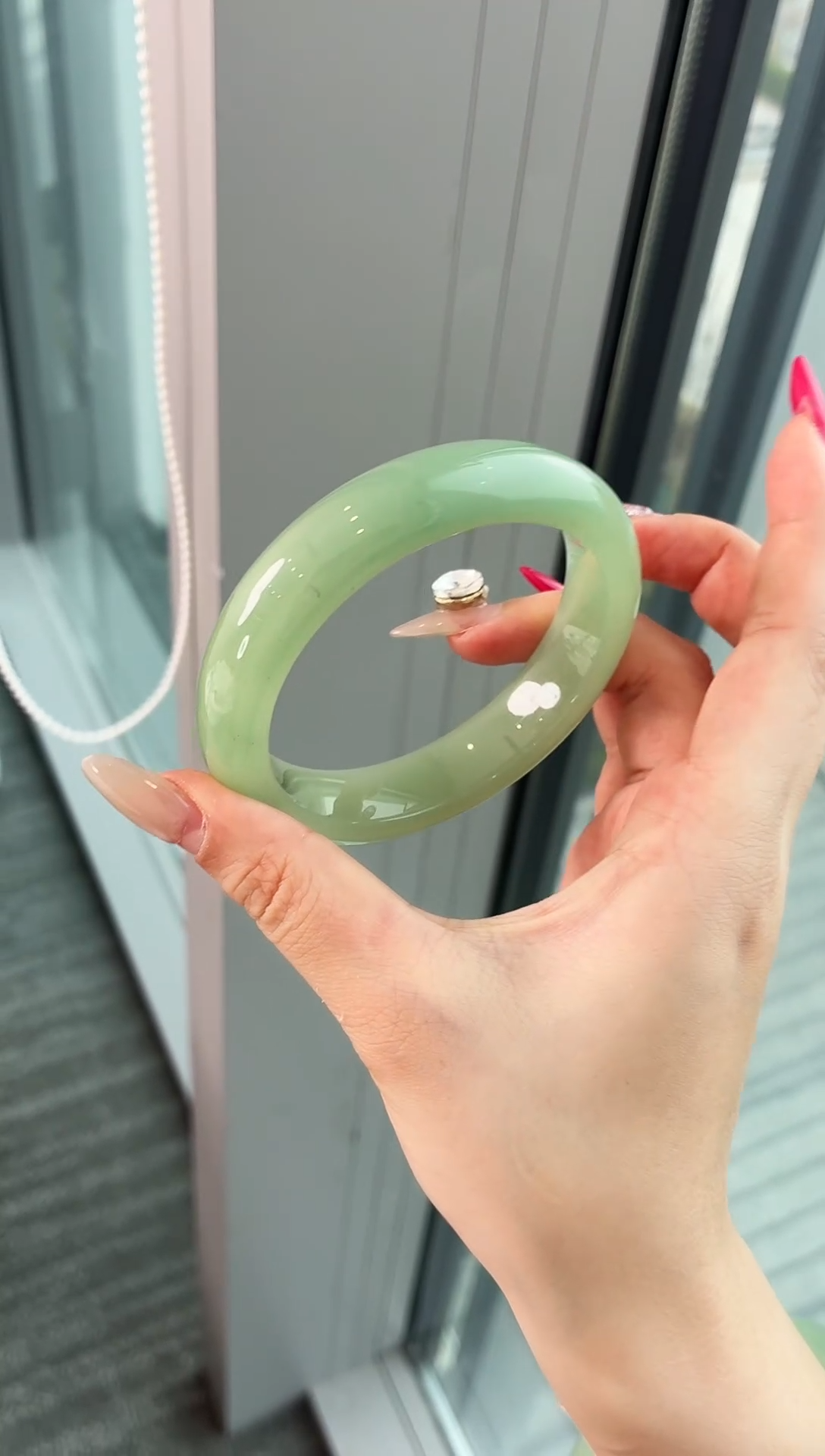 未镶嵌手镯石英质玉12.56