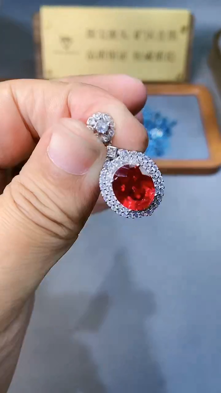 【闪购商品】红宝石颈饰银S925镶嵌354