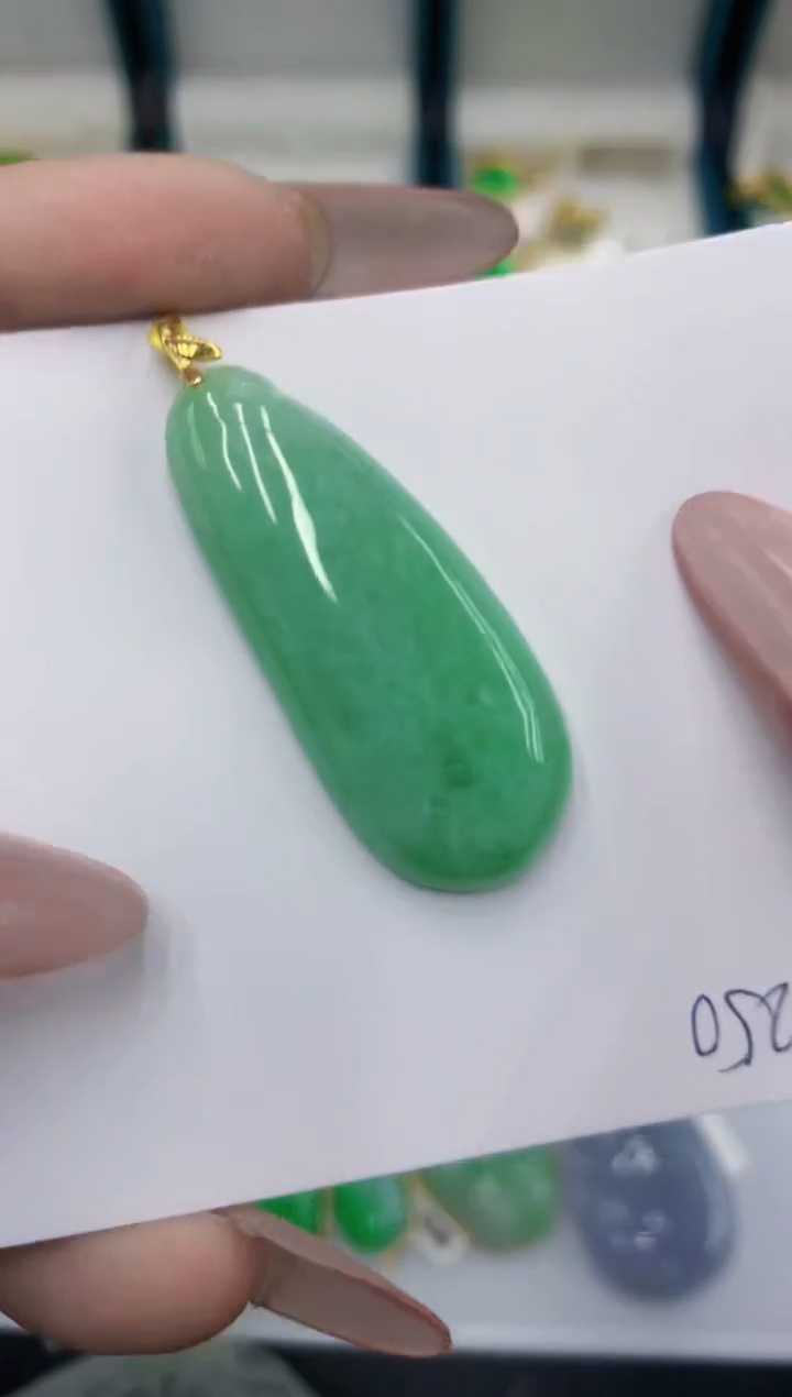 颈饰未镶嵌翡翠11111